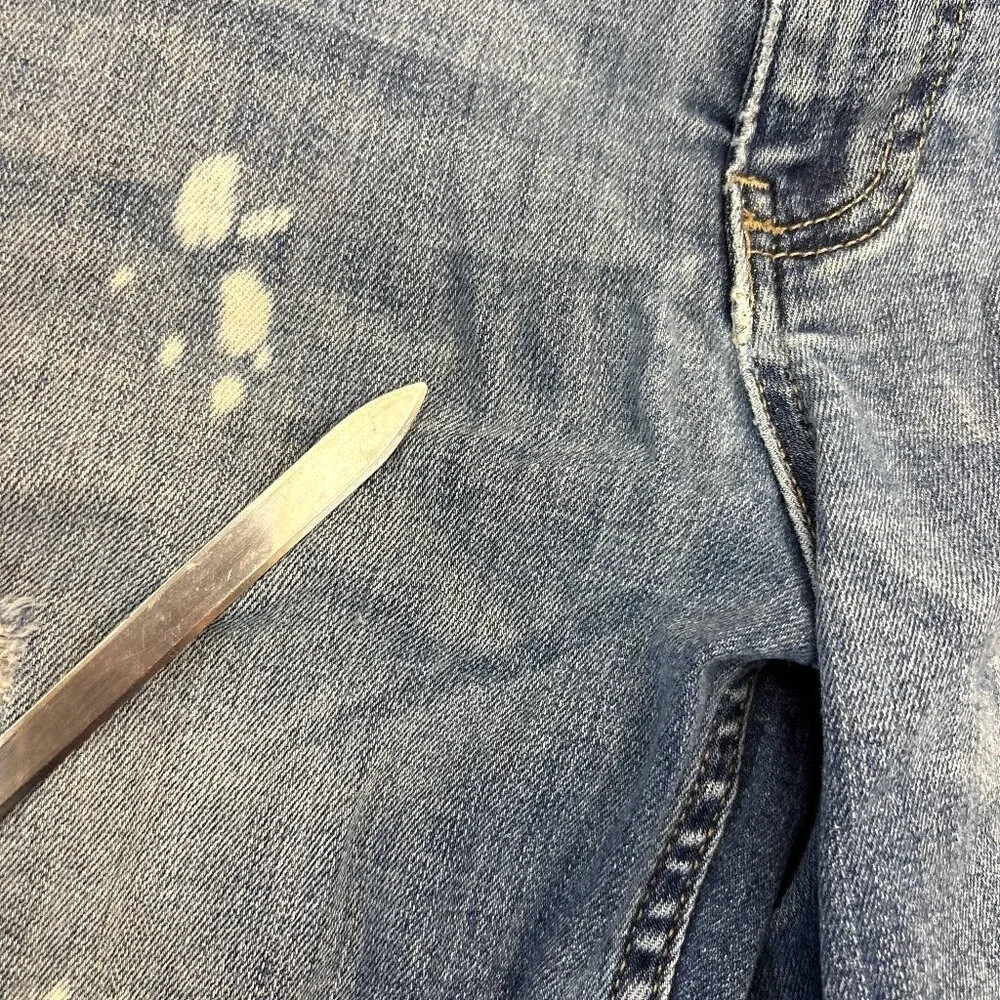 Empyre Denim Shorts Men's Size 34 Y2K Blue Distressed Cuffed Hem 11